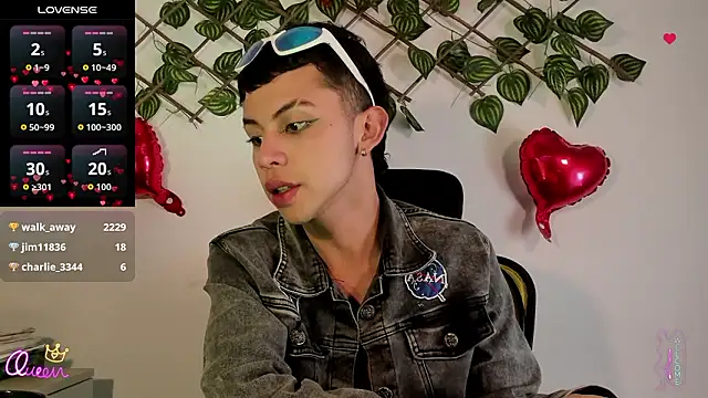 Prince_Apolo's Live XXX Chat