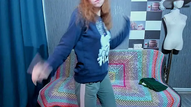 pa1e_pr1ncess élő XXX-chatje