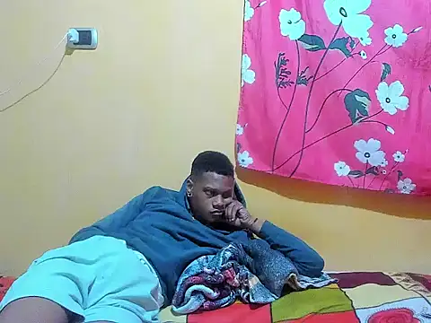 Chat XXX en directo de aunstin_farid1