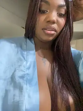 Czat XXX na żywo – SarahBleer