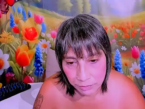 indianroxy 即時 XXX 聊天