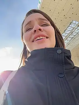 KishaMur Adlı Modelin Canlı XXX Sohbeti