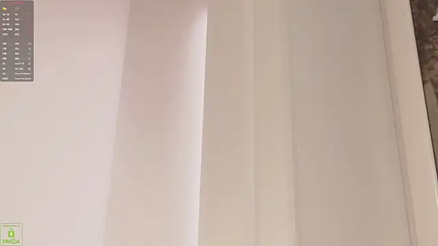 Show modela GiselleParton na web-kameri