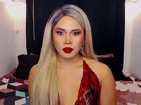 YllanaAltheaXxX élő XXX-chatje