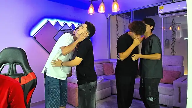 Houseofwarrios Webcam Show