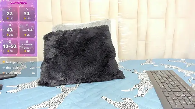 14_Dulce Live XXX-Chat