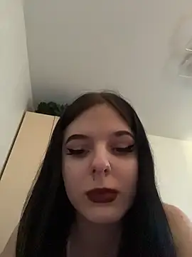 KrisHensley élő XXX-chatje