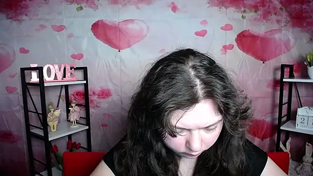 NeonilaLisovaのライブXXXチャット