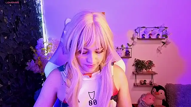 Chatroom XXX en direct de Eymmy_24