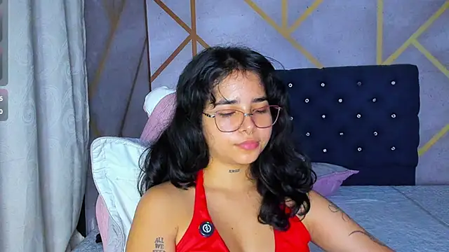 Chatroom XXX en direct de _vaiolet_owo