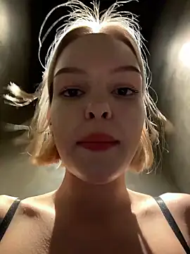 AshleyMur Show Webcam