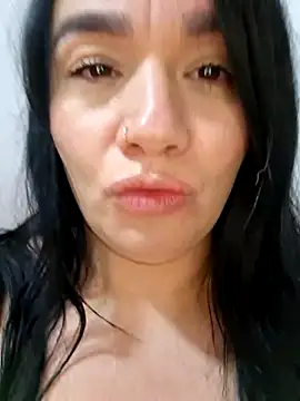 milena-bigsquirt- Chat XXX in diretta