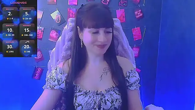 Violla_My 在線直播表演