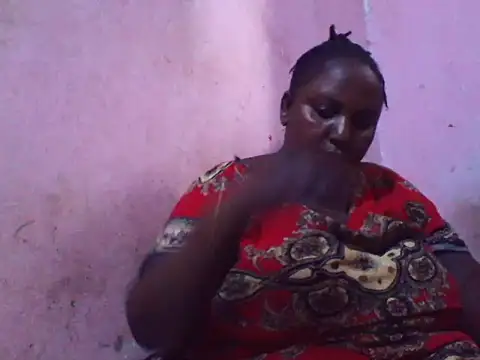 Show modela big_clits na web-kameri