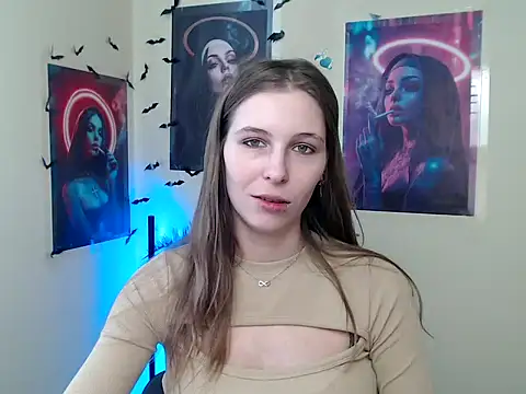 StrangerGi Adlı Modelin Canlı XXX Sohbeti