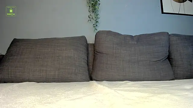 Stephany_Richardz Adlı Modelin Canlı XXX Sohbeti