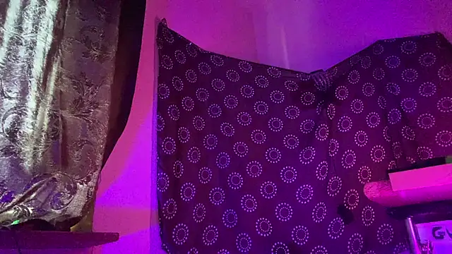 Czat XXX na żywo – Guyst049