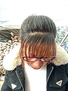 ngocngoc_cute Chat XXX in diretta