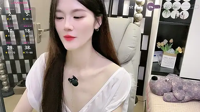 Yueyue-MM 网络视讯表演