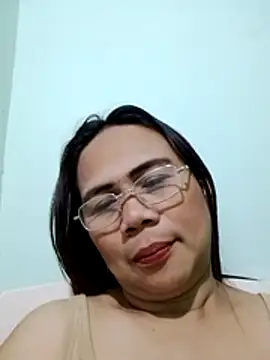 erma_joy: διαδικτυακό σόου στην κάμερα