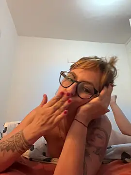 ItsNectara Chat XXX live