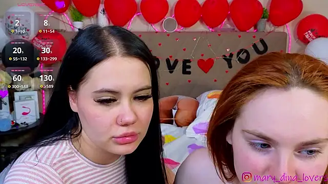 Mary_Dina Chat XXX in diretta