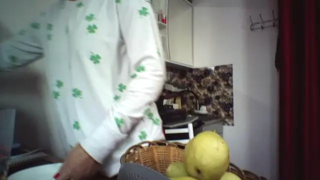 bella2322 Adlı Modelin Canlı XXX Sohbeti