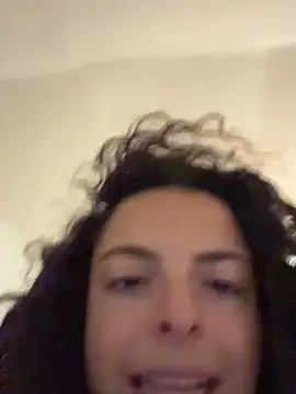 mimilovesdaddyのウェブカメラショー