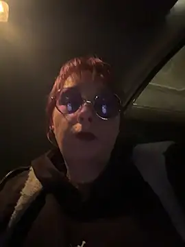 Babii_Nova লাইভ XXX চ্যাট