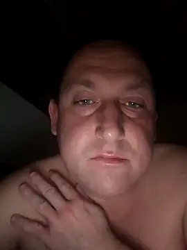 Chat +18 de GenuineDedication42 ao vivo