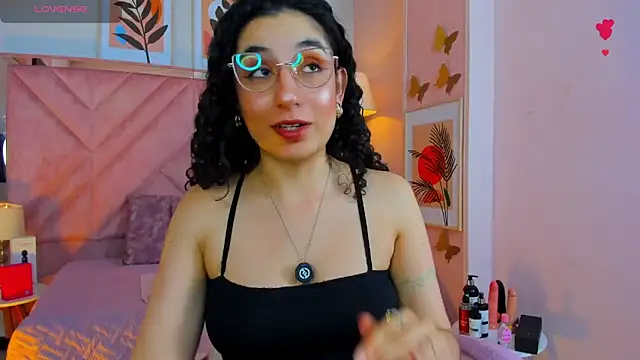 DemiJones_ live XXX chat