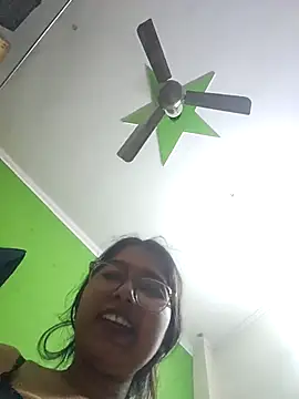 دردشة adhya007 الجنسية المباشرة