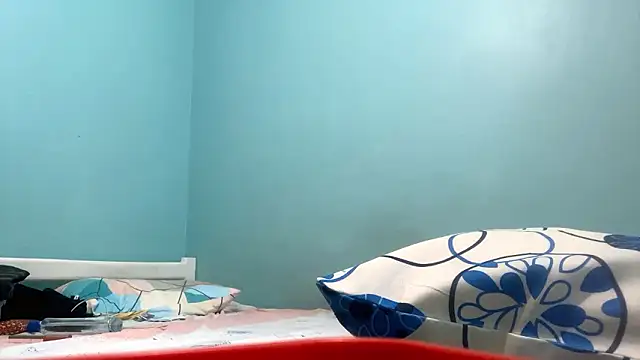 RessieAshcroft Adlı Modelin Canlı XXX Sohbeti