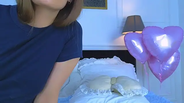 XXX chat uživo modela NicoleMarani