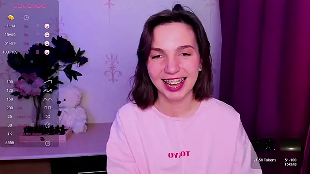 KindHazelHere_ live XXX chat