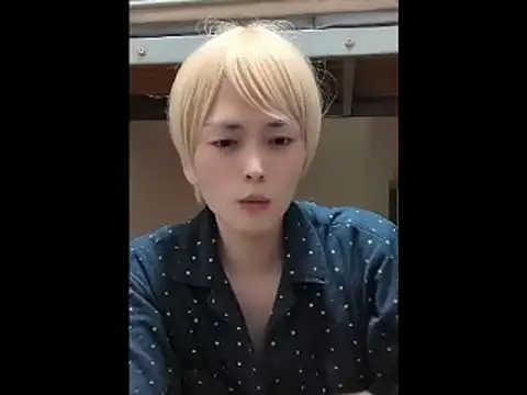 Pertunjukan Kamera Web mgnhiroyuki