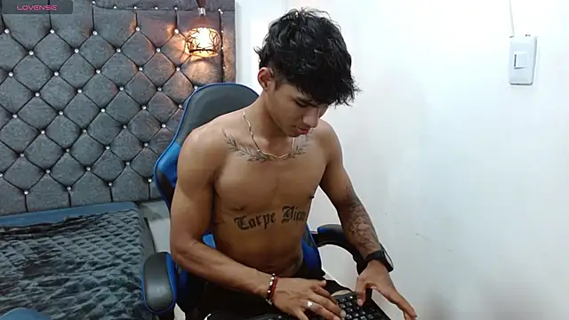 Show de webcam de luka_big18