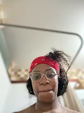 Chat XXX en directo de CharlottX