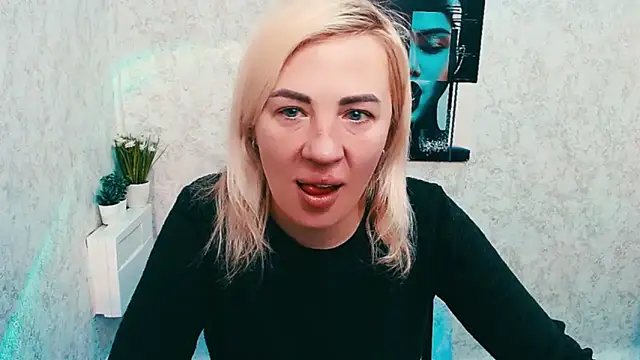 EmmaCat_ Chat XXX in diretta