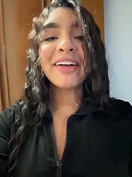 jenn_fit Adlı Modelin Canlı XXX Sohbeti