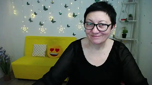 EmilyL0ven Live XXX chat