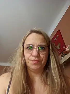 Show modela Blonikicia na web-kameri