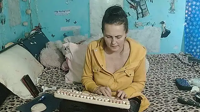 Chat XXX Live brighteyes77