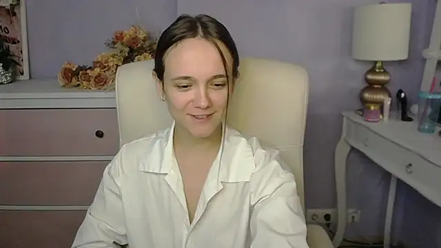 dirtyxEmily 即時 XXX 聊天