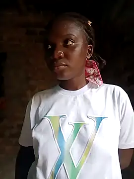 holygrail001 网络视讯表演