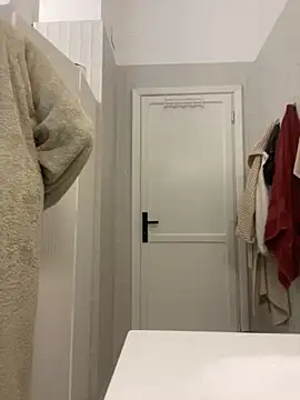 Pertunjukan Kamera Web ANONIMO7735