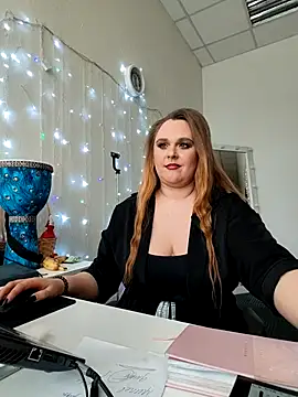 Chat +18 de Juicy_PeachLux ao vivo