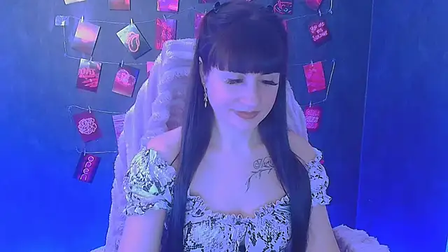 Chatroom XXX en direct de Violla_My