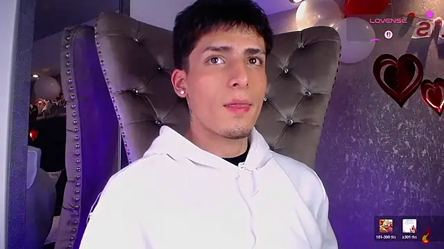 MateoMitchell – Kamerová šou