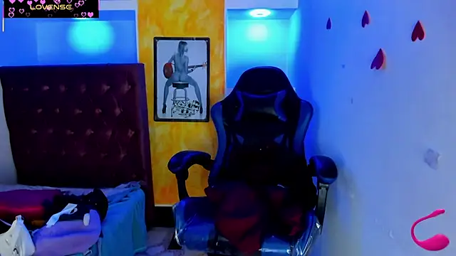 Онлайн чат XXX dolly_boob